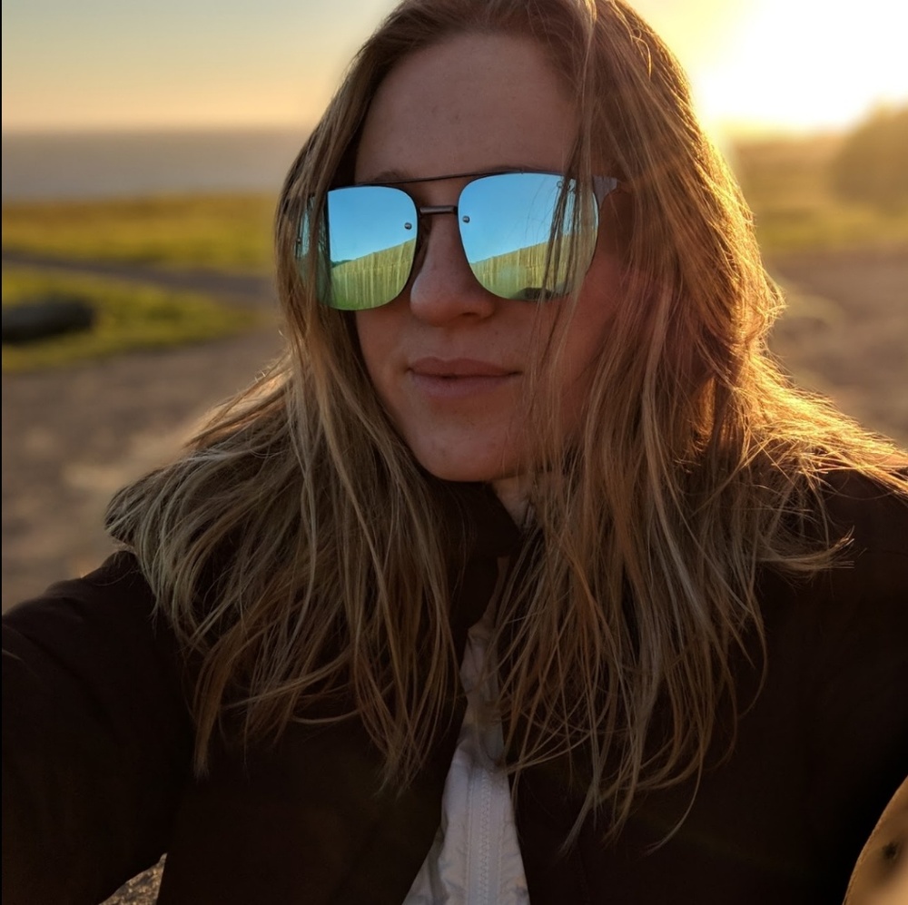 Meet your Posher, Nadia